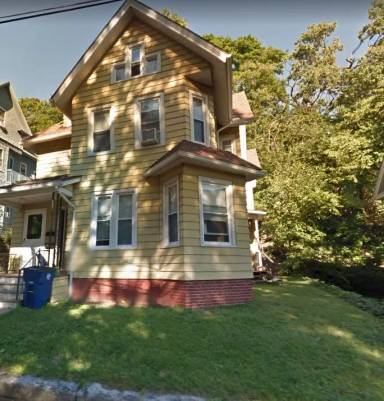 Main picture of 22 N Park St
