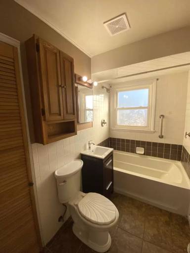 Main picture of 811 W Purtscher Dr