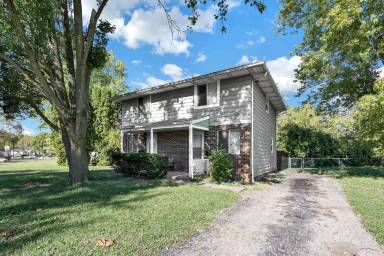 Main picture of 3490 Clarkston Ave