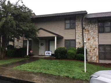 Main picture of 1020 Cedar Place Ct