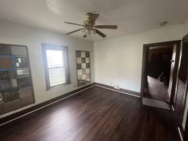 Main picture of 3211 N 30th St