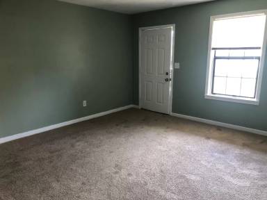 Main picture of 106 Katie Dr