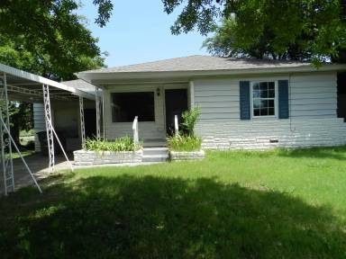 Main picture of 2153 NW Ozmun Ave