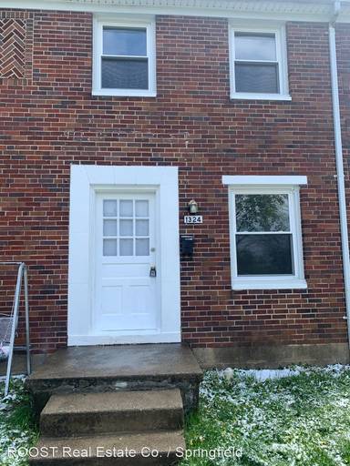Main picture of 1324 Cedarview Dr W