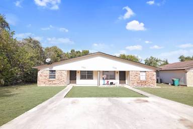 Main picture of 1231 W Avenue J