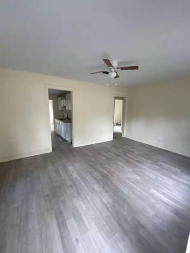 Main picture of 437 Erie St