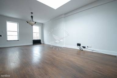 Main picture of 502 Court St