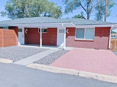 Main picture of 4415 W Tennessee Ave