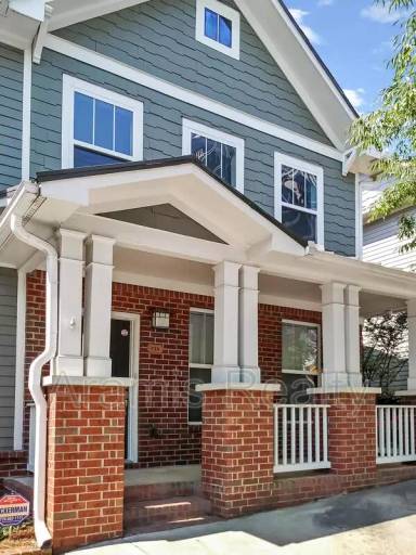 Main picture of 266 16th St NW