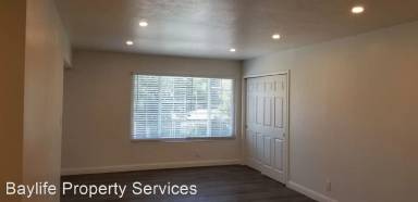 Main picture of 2900 Fruitvale Ave