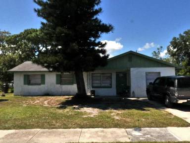 Main picture of 101 Camelot Dr