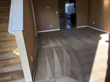 Main picture of 585 Hart Dr