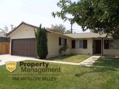 Main picture of 45211 Saigon Ave