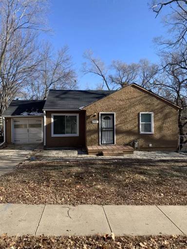 Main picture of 6901 Northridge Dr