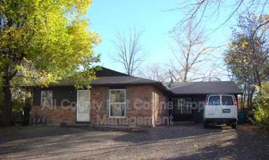 Main picture of 1108 Baker St