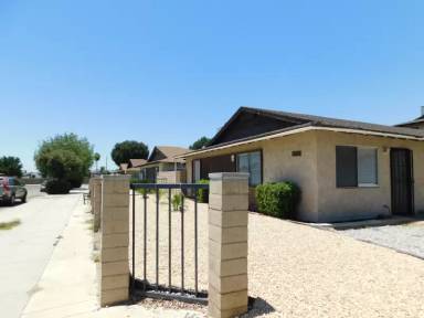 Main picture of 1230 Valencia Ave
