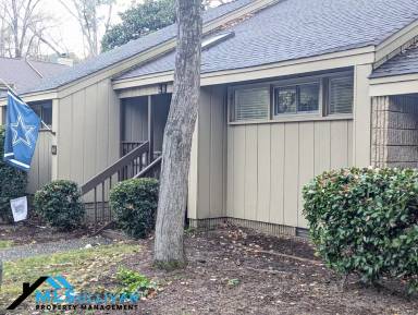 Main picture of 4100 Five Oaks