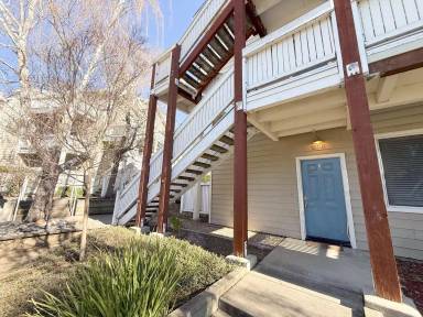 Main picture of 2441 Creekside Ct