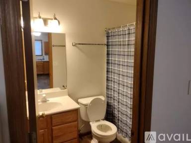 Main picture of 2613 Gates Blvd