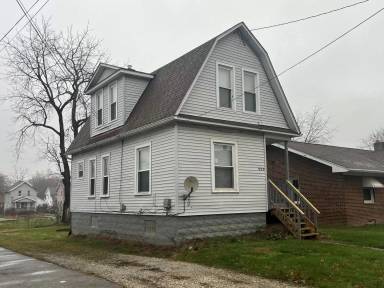 Main picture of 993 Concord Ave
