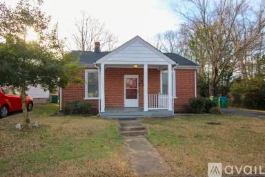 Main picture of 1901 Farrand St