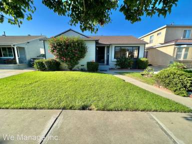 Main picture of 3511 Sandwood St