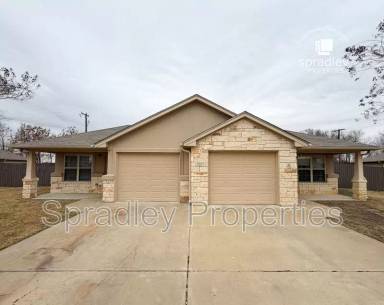 Main picture of 767A E Ridge Blvd