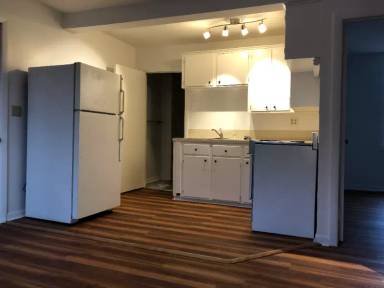 Main picture of 106 S Alpine St