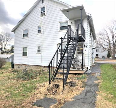 Main picture of 210 Georgetown Rd