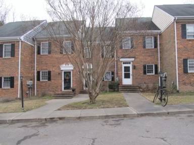 Main picture of 430 Hillsborough St