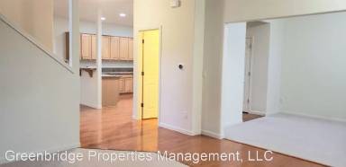 Main picture of 3742 SE Twelve Oaks St