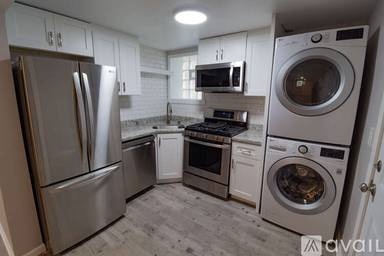 Main picture of 4833 N Lawndale Ave