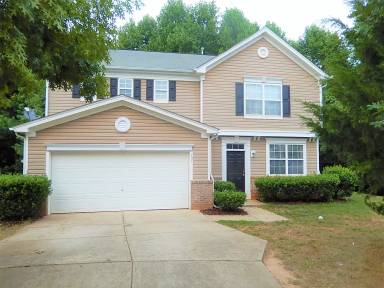 Main picture of 101 Olvera Way