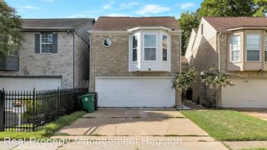 Main picture of 712 Algregg St