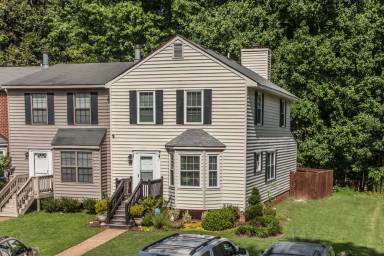 Main picture of 1600 Skiffes Creek Cir