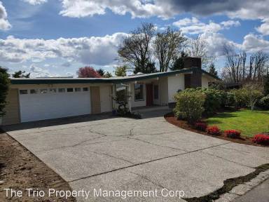 Main picture of 13251 SE 43rd St