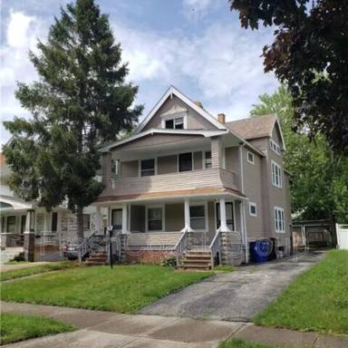 Main picture of 11705 Hamlen Ave