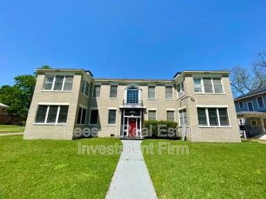 Main picture of 322 College St