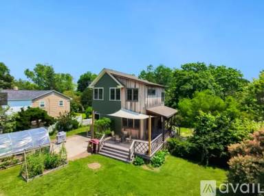 Main picture of 1012 Seashore Rd