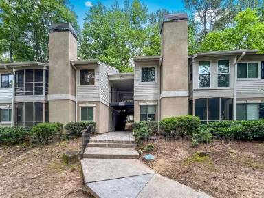 Main picture of 4006 Wingate Way