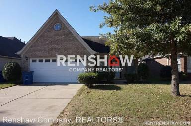 Main picture of 7185 Crape Myrtle Dr
