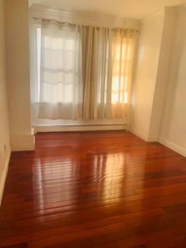 Main picture of 636 Kennedy Blvd