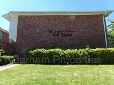 Main picture of 2111 Raguet St