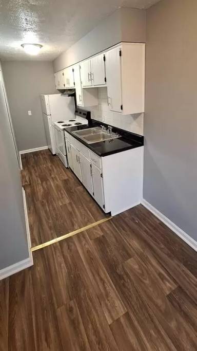 Main picture of Maple Hills Apartments