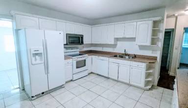Main picture of 3901 Iris St N