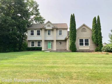 Main picture of 2392 Chestnut Cir