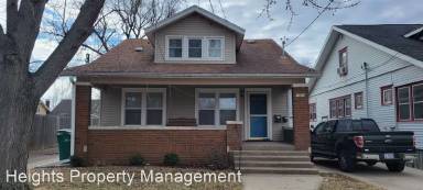 Main picture of 1924 W Kellogg Ave