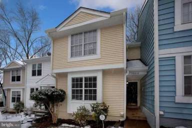 Main picture of 15318 Inlet Pl