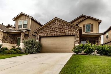 Main picture of 4242 Busbee Flds