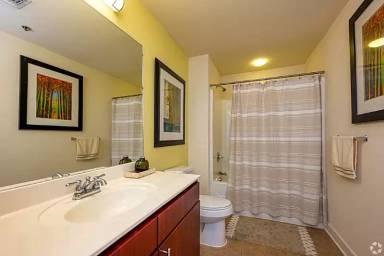 Main picture of Crescent Club Apartments